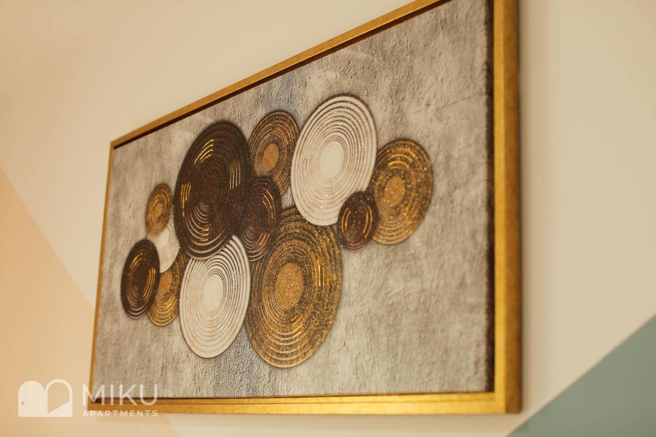 Miku Apartment Tiranë Eksteriør bilde