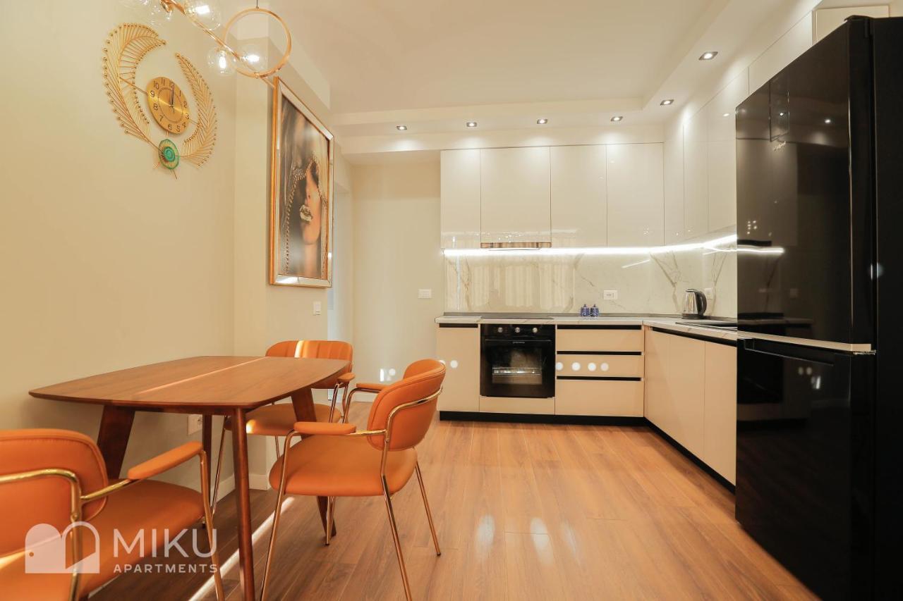 Miku Apartment Tiranë Eksteriør bilde